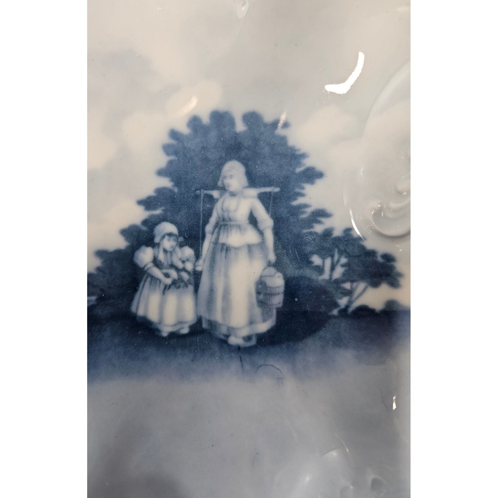 Monbijou Bavaria Old Dutch Blue White Porcelain Scalloped Nappy Finger Dish‎